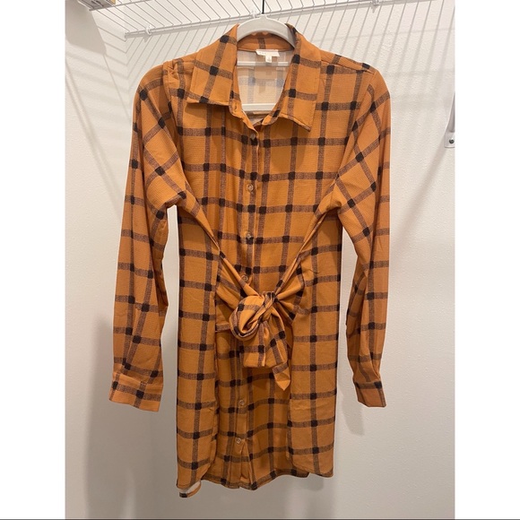 VICI VENETIA PLAID TIE FRONT SHIRT DRESS - Picture 6 of 7